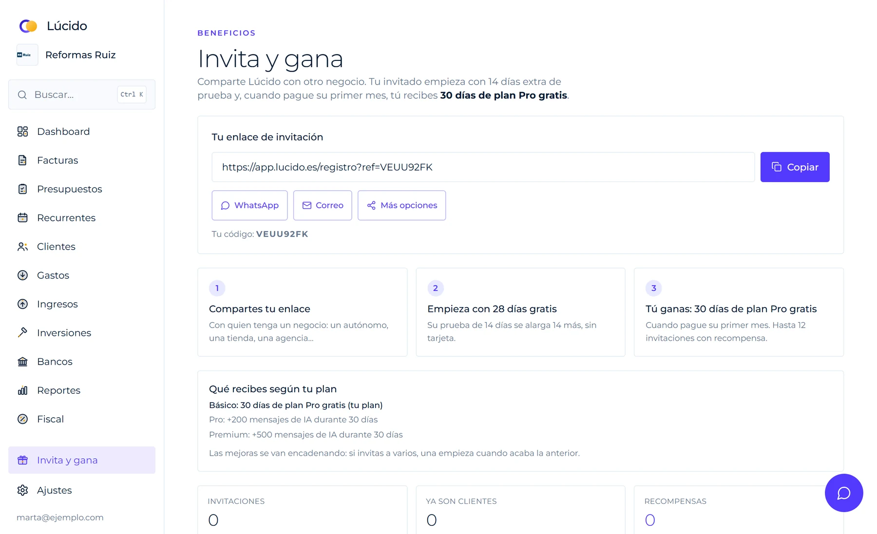 Página Invita y gana de Lúcido con tu enlace de invitación, los tres pasos y lo que recibes según tu plan